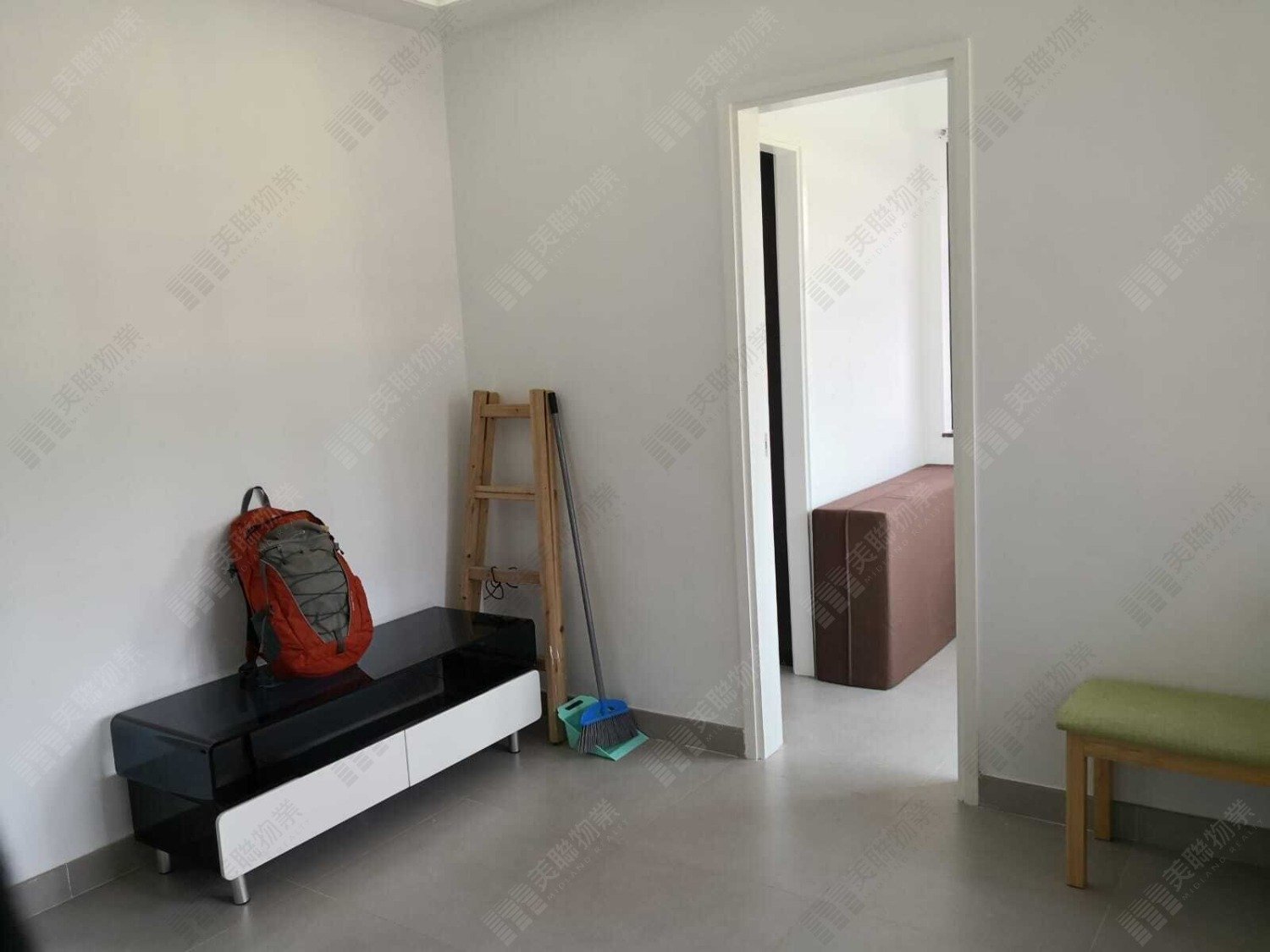 WAI WAH CTR BLK 04 Shatin H 1670864 For Buy