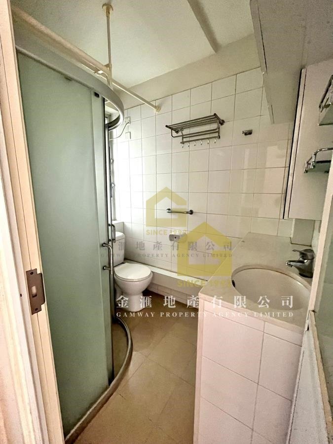 KING TAI COURT (GSH) San Po Kong M R141000 For Buy