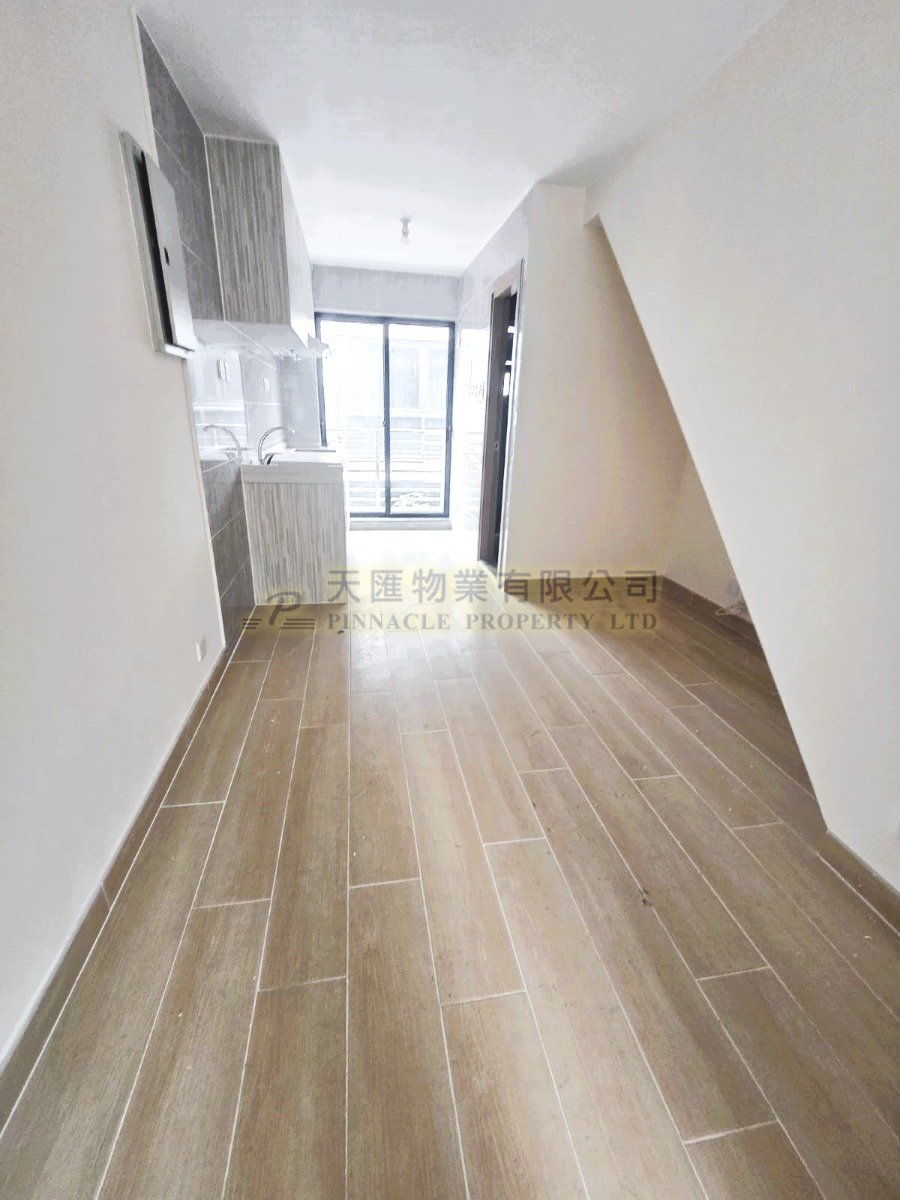 Yuen Long L 094899 For Buy