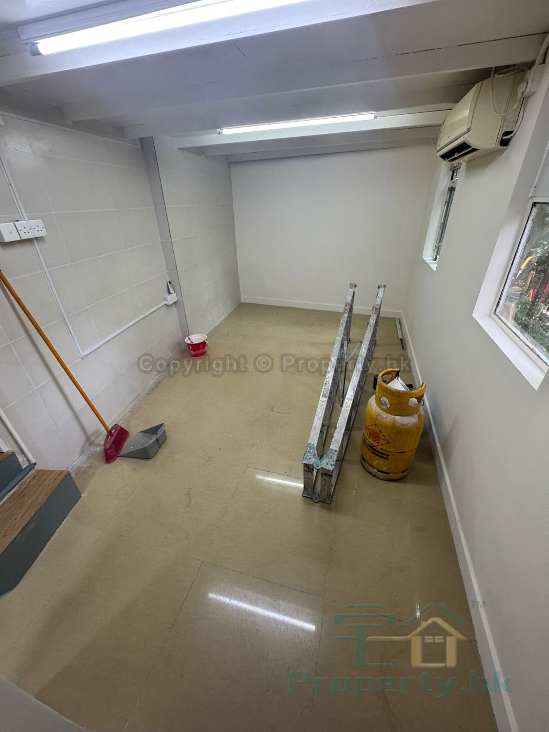 KAM SHAN Tai Po G 1780242 For Buy