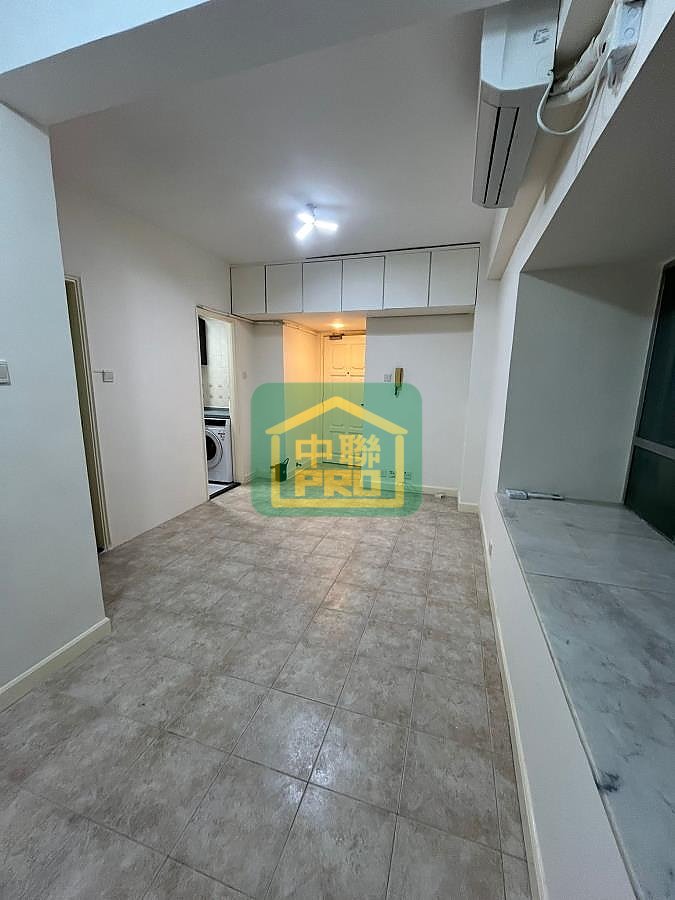 GOLDEN LION GDN  Shatin T178984 For Buy