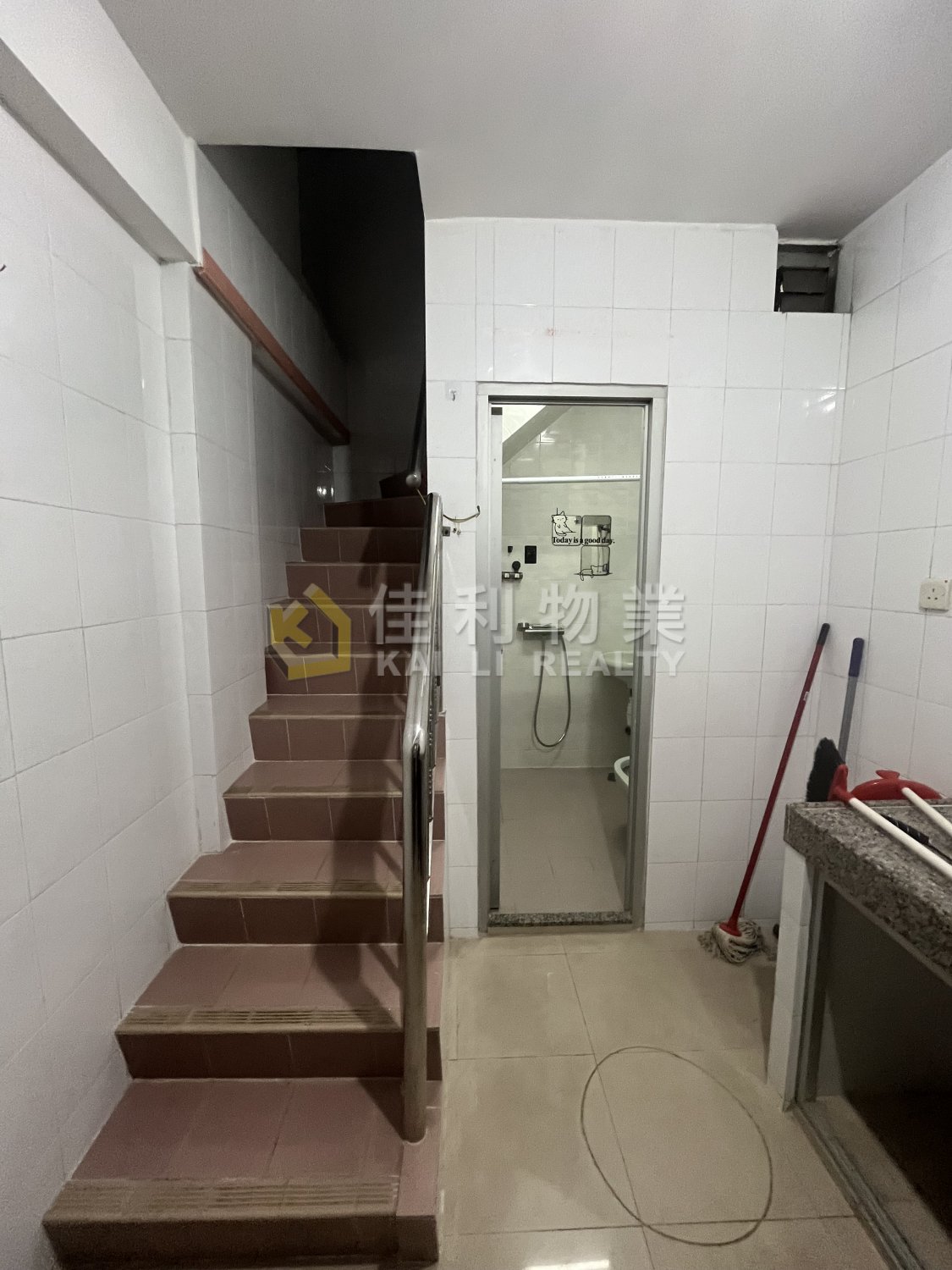 AM Yuen Long Y037401 For Buy