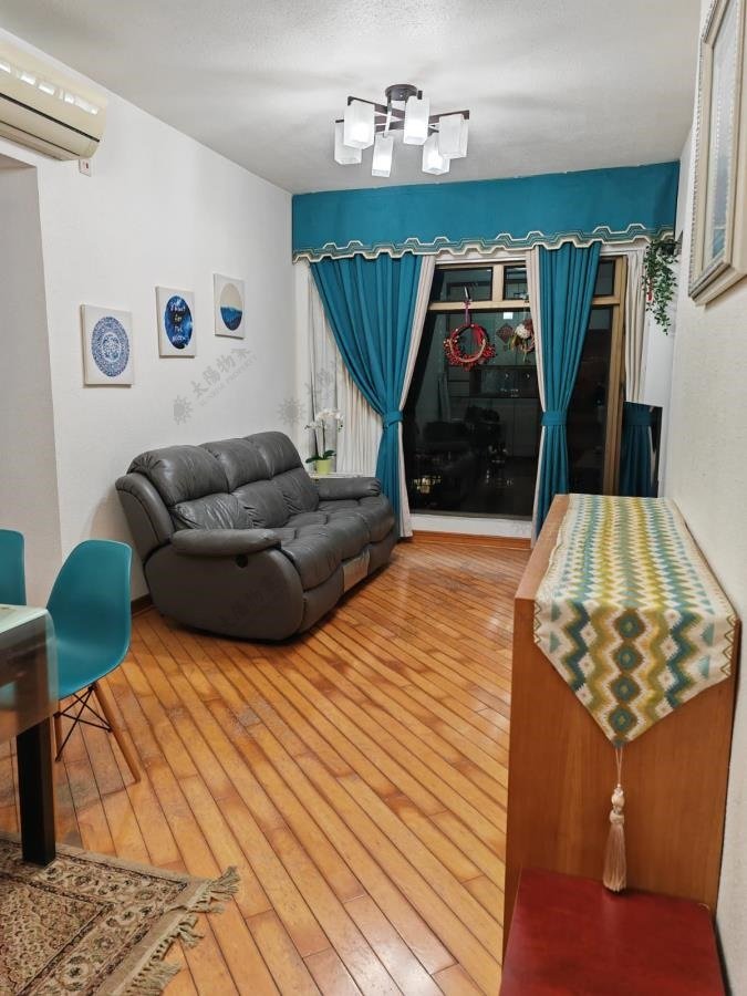 ROYAL PENINSULA BLK 05 Hunghom H W053562 For Buy