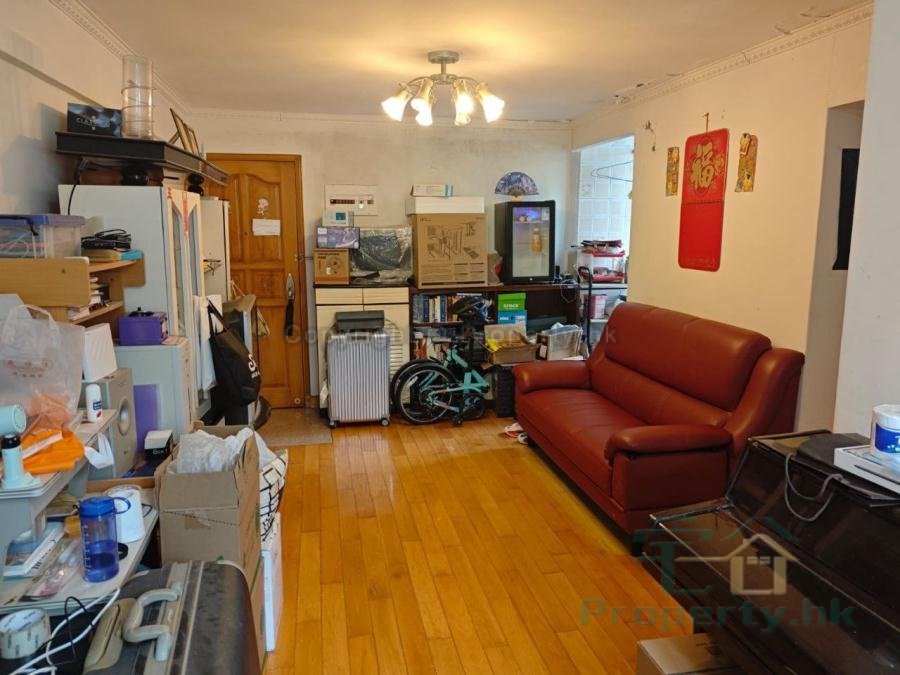 MAY SHING COURT  Shatin M T031772 For Buy