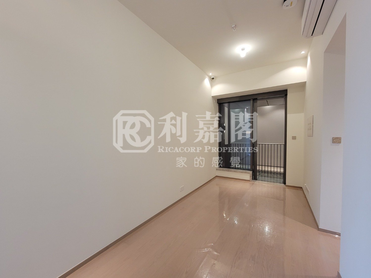 101 KING'S RD North Point 1688196 For Buy
