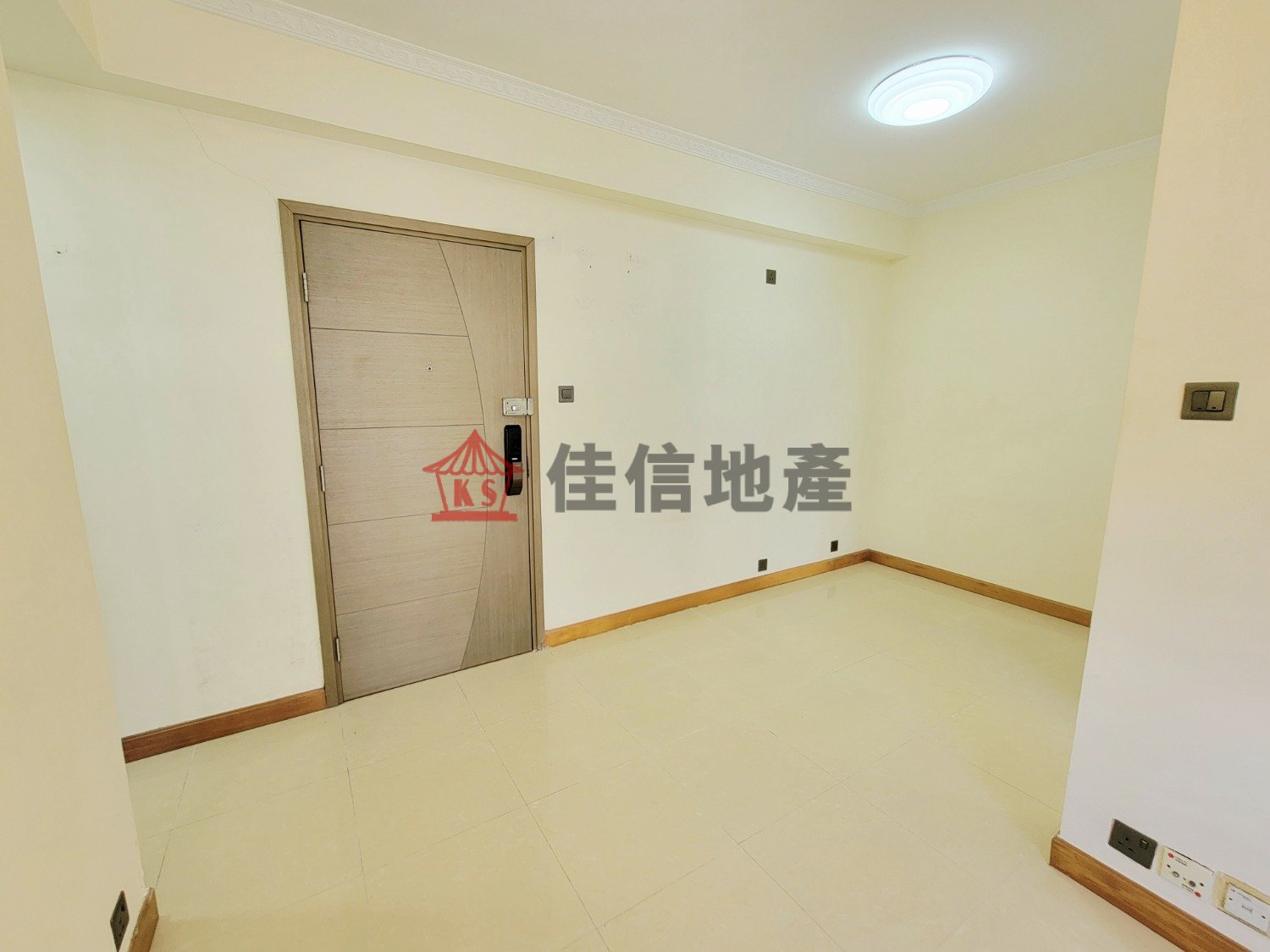 EIGHTLAND GDN Tai Po M F045074 For Buy