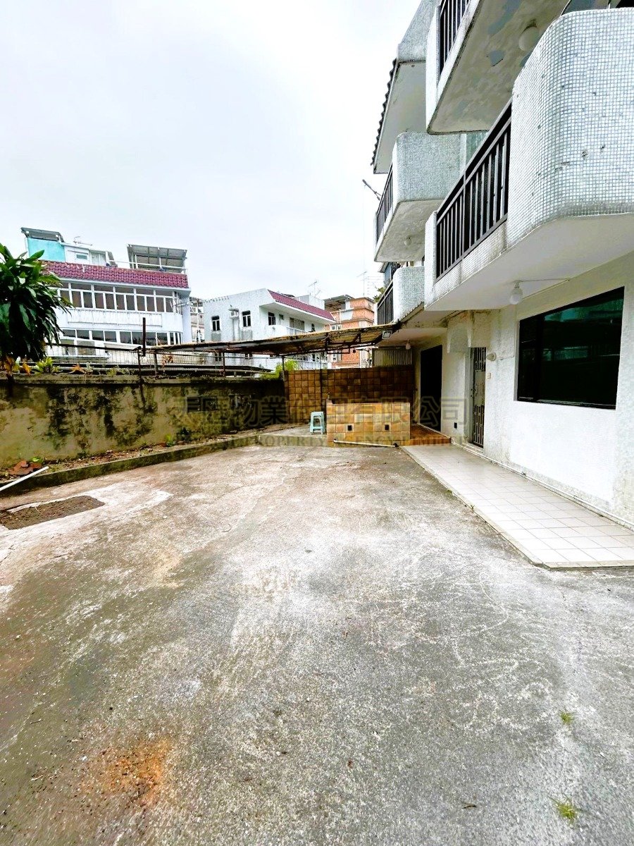 Yuen Long L 000486 For Buy