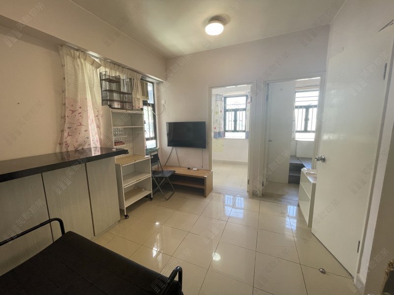 WAI WAH CTR BLK 04 Shatin H 1773318 For Buy