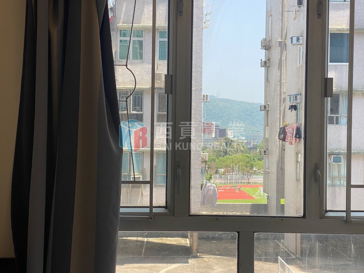 SAI KUNG TOWN CTR Sai Kung M 001371 For Buy