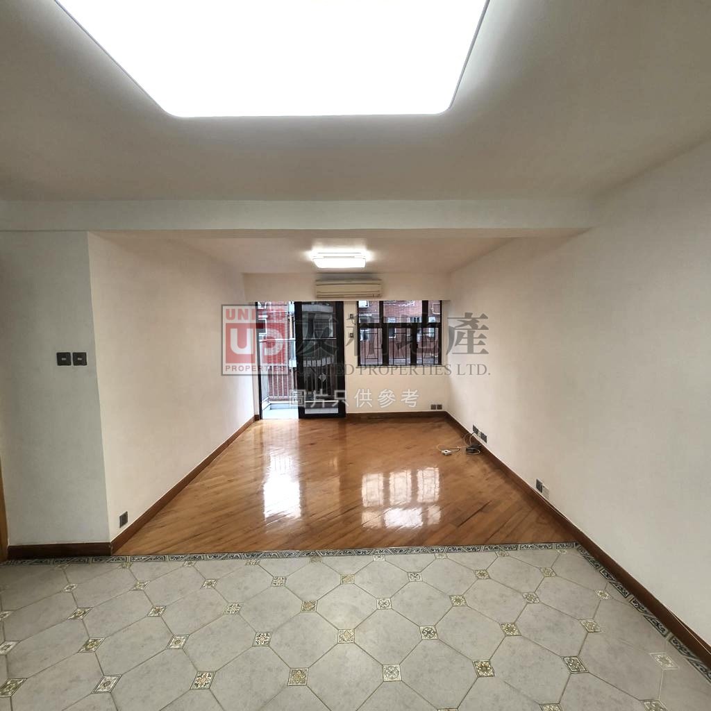 PRINCE'S HTS  Ho Man Tin H K180080 For Buy