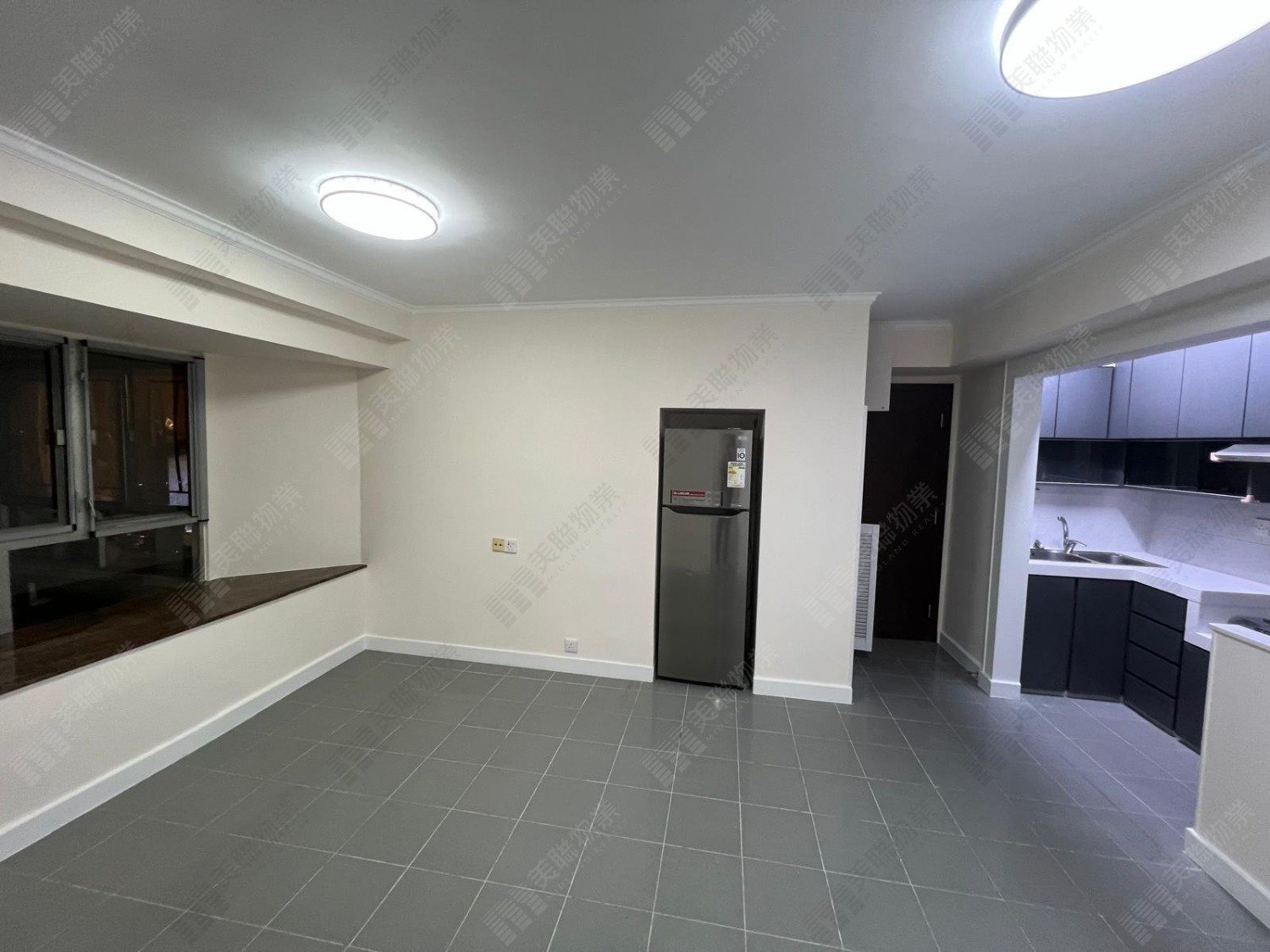 HILTON PLAZA BLK A Shatin H 1753936 For Buy