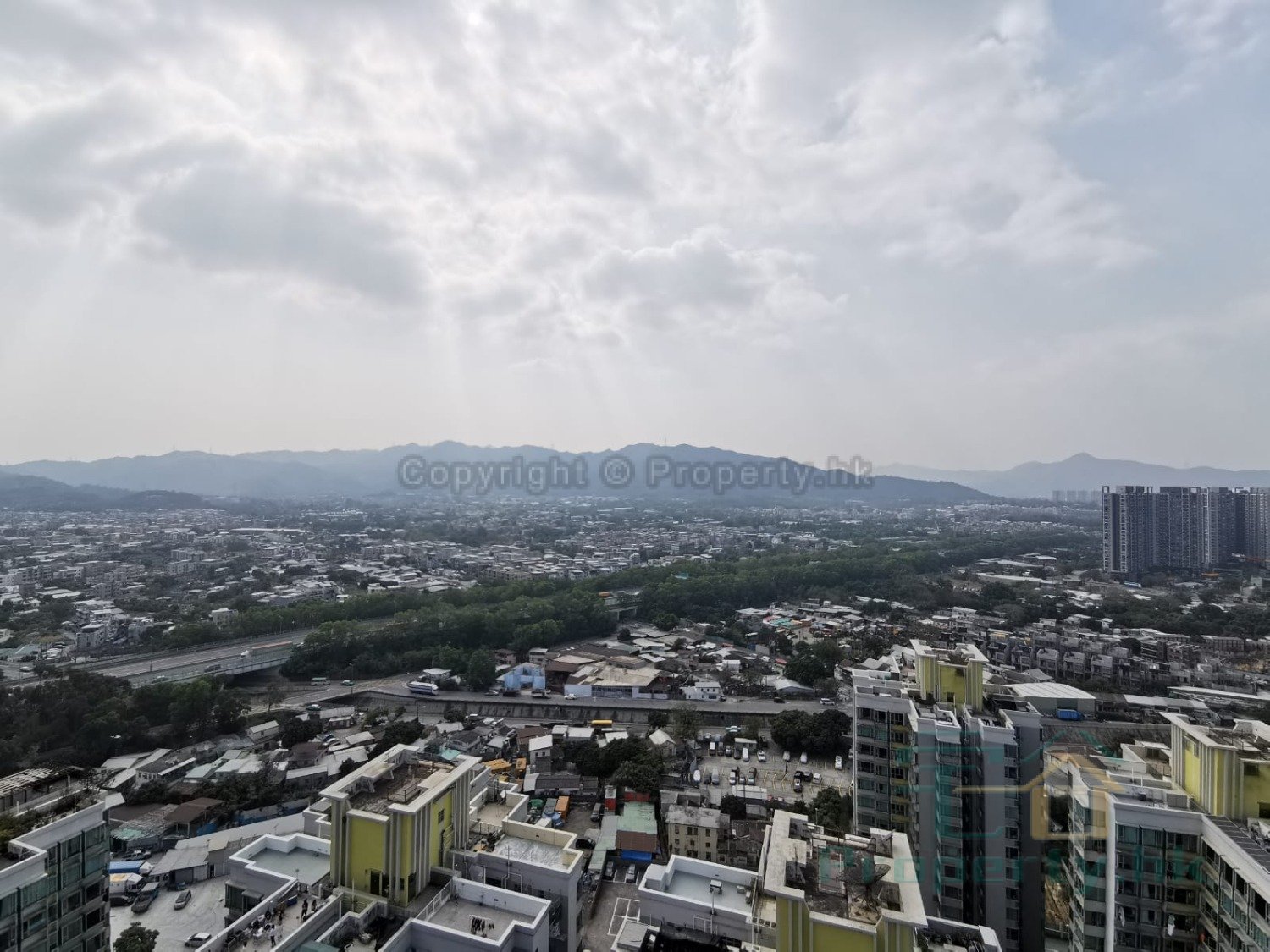 SERENO VERDE PH 05 REACH SUMMIT TWR 01 Yuen Long H 1698862 For Buy
