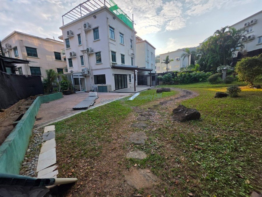 Sai Kung Mid-Level Village Sai Kung S012945 For Buy