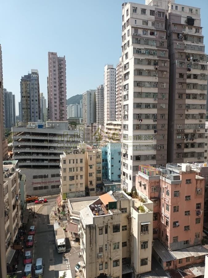 HOI HUNG BLDG Wong Tai Sin M W087974 For Buy