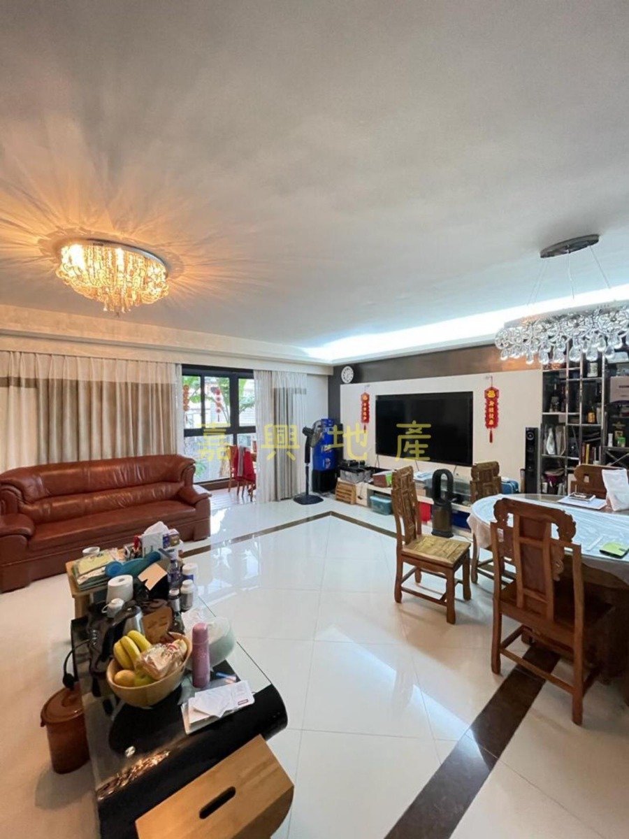 LEI UK TSUEN 38 RICHMOND VILLA Shatin G H133919 For Buy