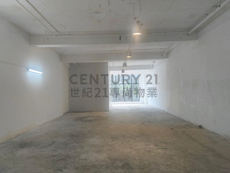 THE WAVE Tsim Sha Tsui L C157838 For Buy