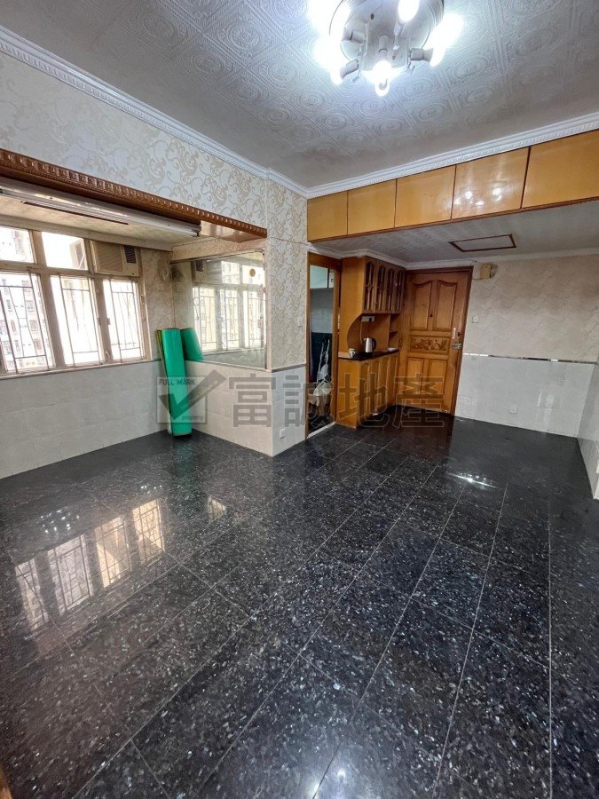 MANNING THEATRE BLDG Wong Tai Sin H T125455 For Buy