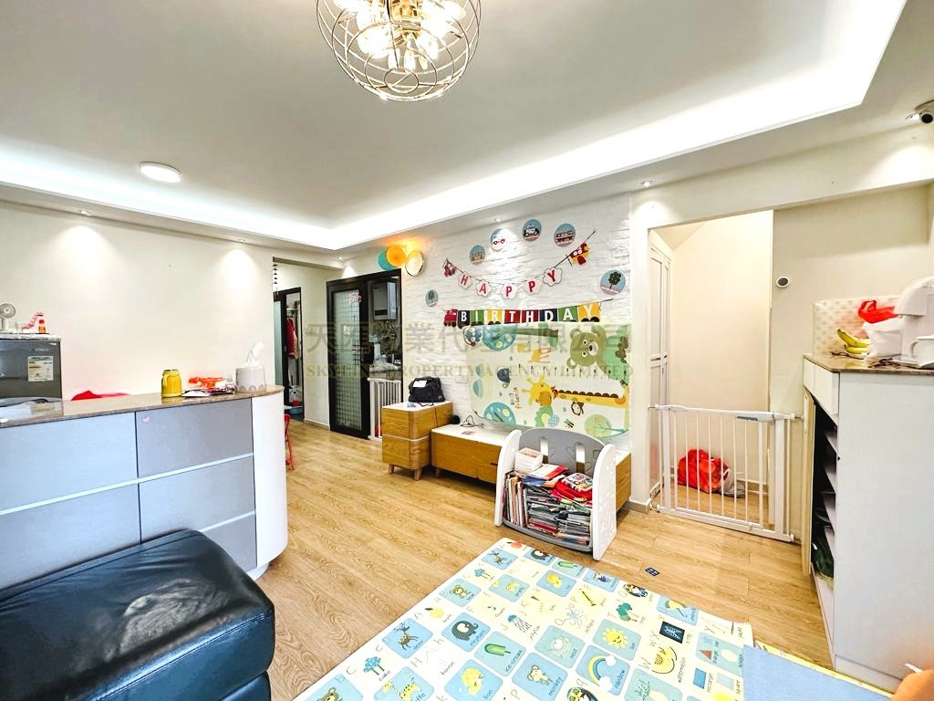 Yuen Long L 080045 For Buy