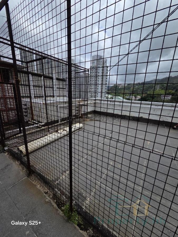 KAM SHAN BLDG Shatin H T031636 For Buy