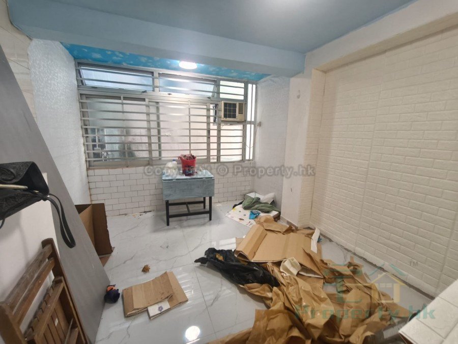 SIU LEK YUEN Shatin T136302 For Buy