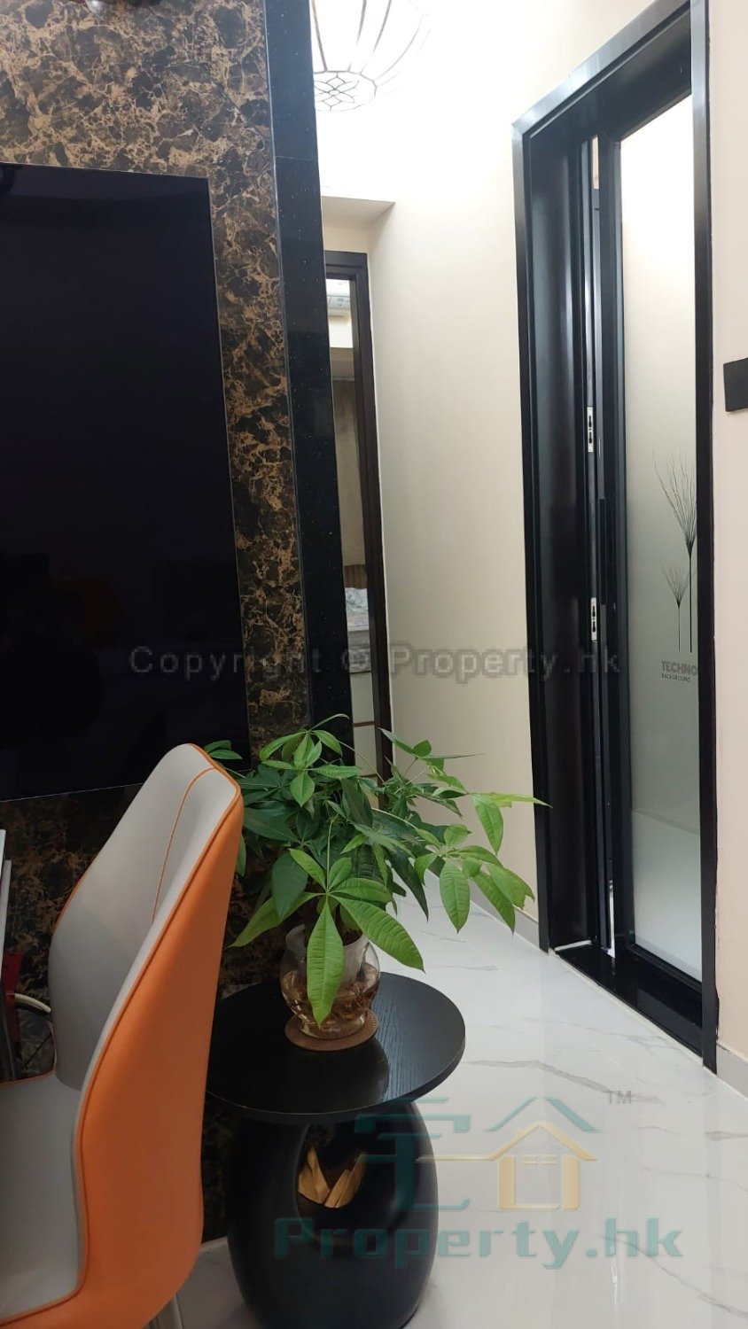 FORTUNE COURT Mong Kok H 1781972 For Buy