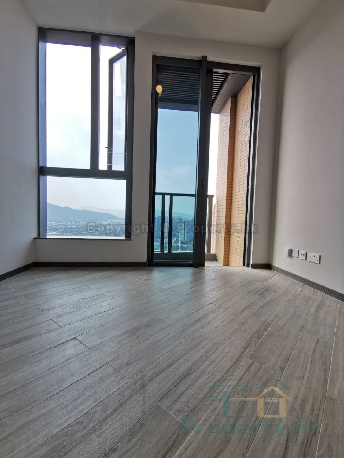 SERENO VERDE PH 05 REACH SUMMIT TWR 01 Yuen Long H 1693694 For Buy