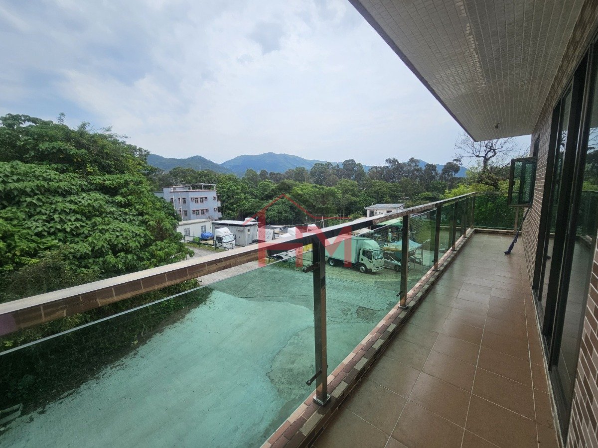 新田青龍村