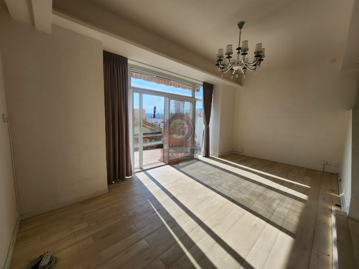 BEVERLY HILLS Tai Po All 1656266 For Buy