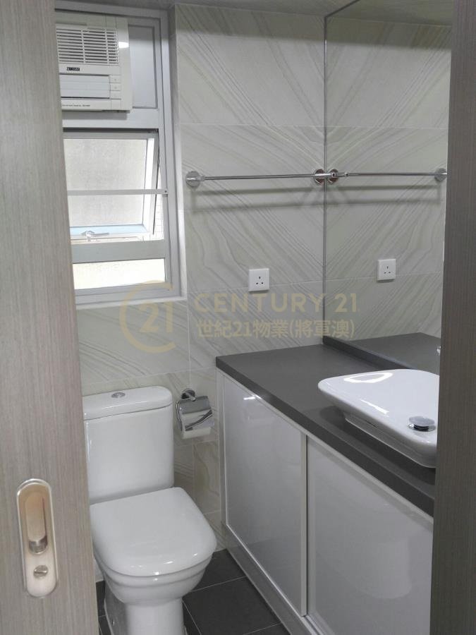 WELL ON GDN BLK 02 Tseung Kwan O H F184190 For Buy