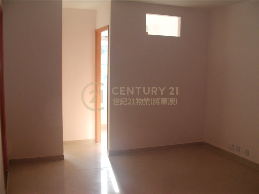 寶明苑 寶柏閣 B座 (連地價) 寶明苑 寶柏閣 B座 (連地價)