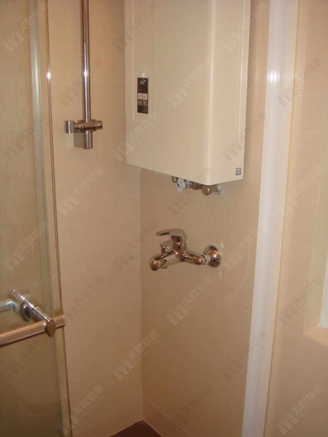 LUCKY PLAZA CHUNG LAM COURT (B1) Shatin H 1782670 For Buy