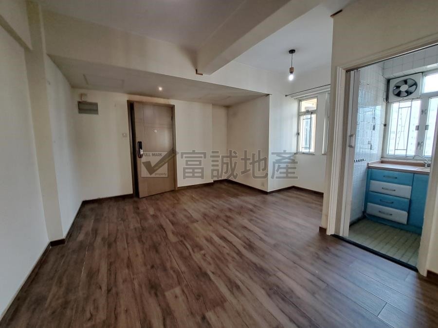 MANNING THEATRE BLDG Wong Tai Sin H T015486 For Buy