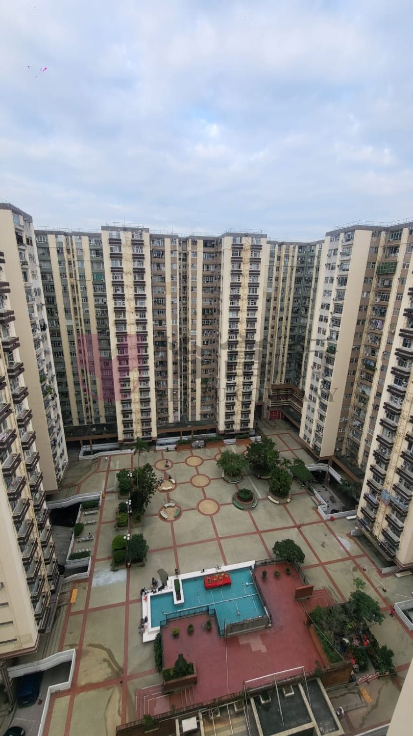 MEI FOO PH 01 BROADWAY 10 Lai Chi Kok H M034905 For Buy