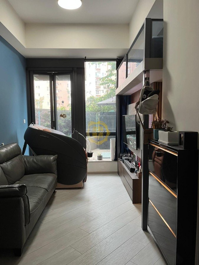 THE ROYALE STARFRONT ROYALE Tuen Mun L T009857 For Buy