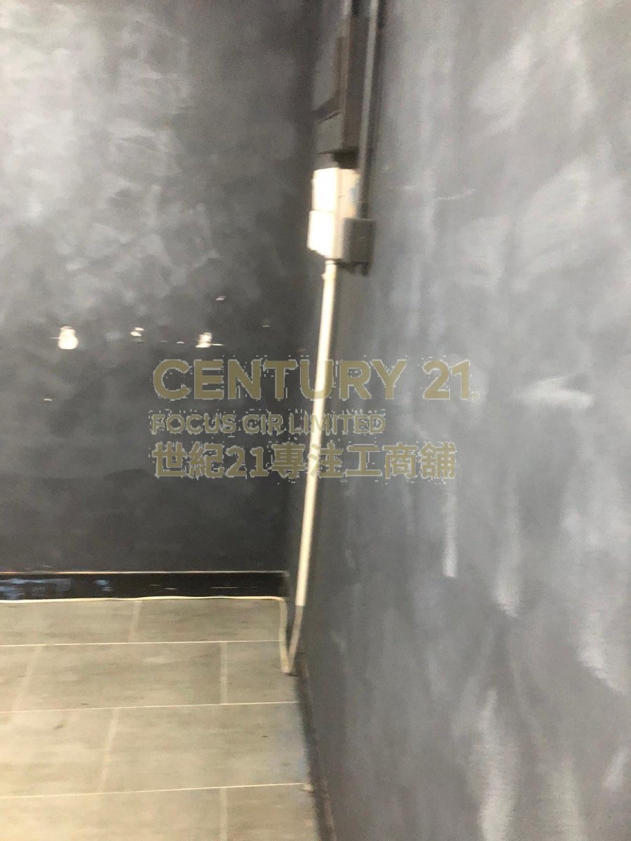HANG CHONG CTR Tai Kok Tsui M C141698 For Buy