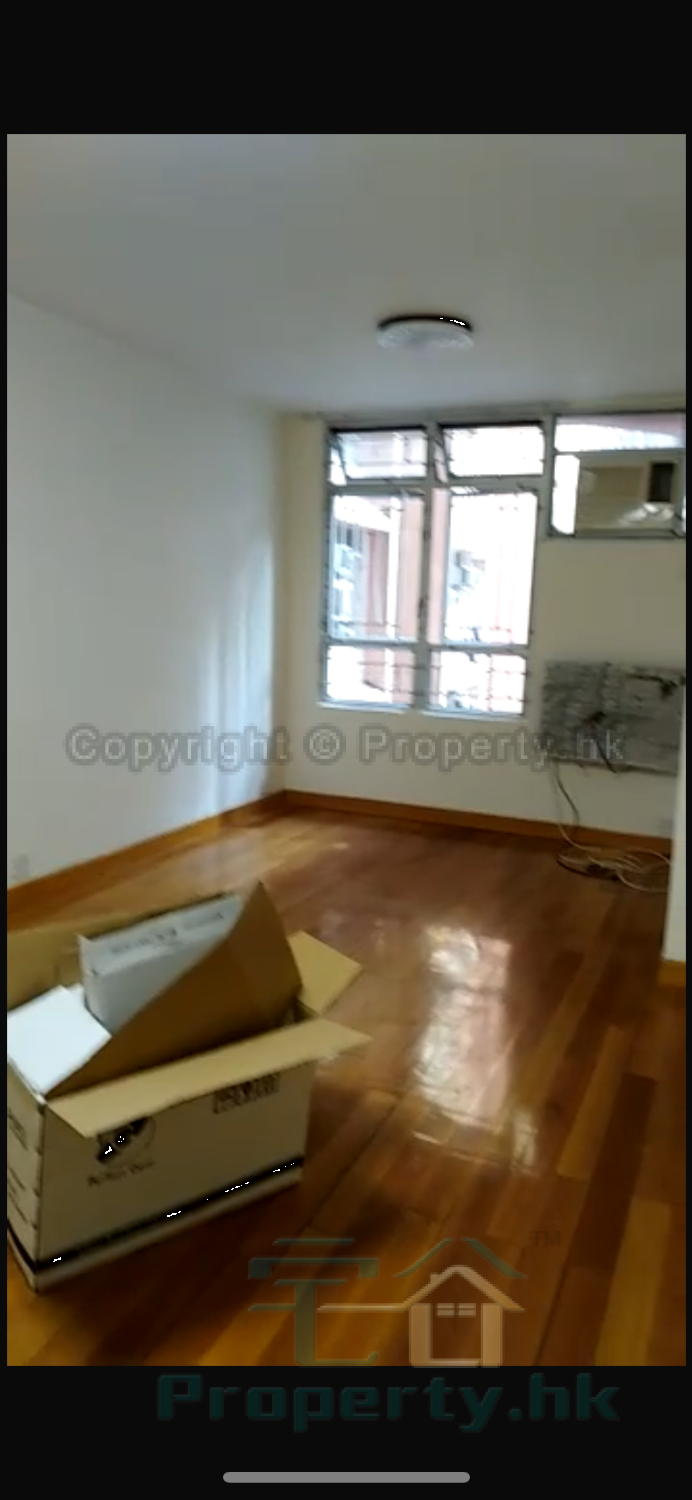 LAI YAN COURT BLK B (HOS) Lai Chi Kok 1754655 For Buy