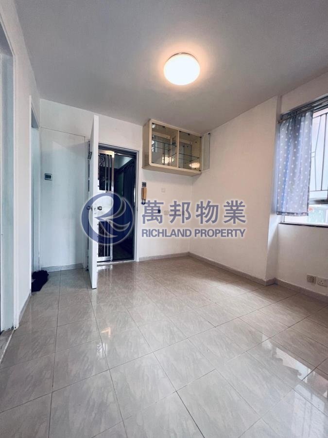GREENERY PLAZA Tai Po L R136880 For Buy