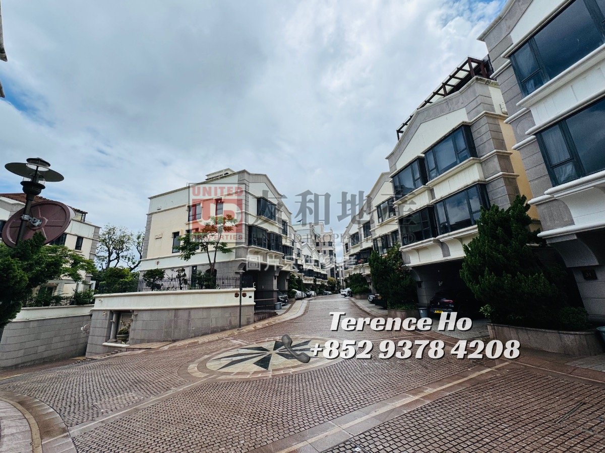 KING'S PARK HILL (HSE) Yau Ma Tei K135628 For Buy