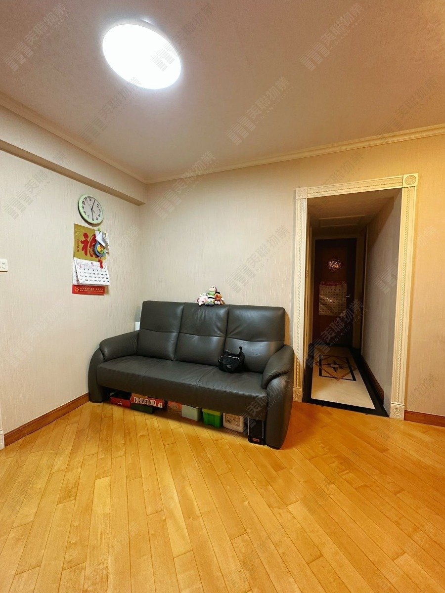 CITY ONE SHATIN SITE 06 BLK 24 Shatin L 1635172 For Buy
