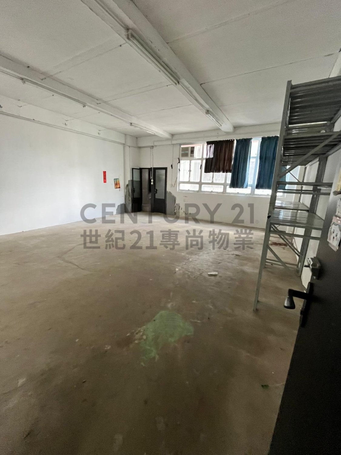 WAH TAT IND CTR BLK B Kwai Chung H C117782 For Buy