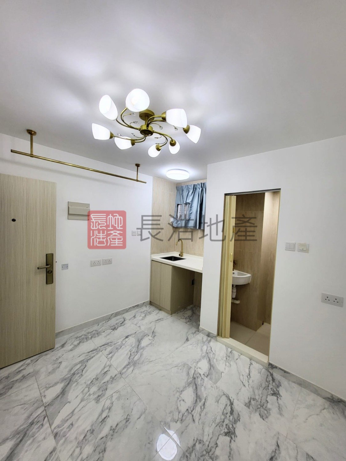 步行天瑞邨商場 Yuen Long 1722062 For Buy