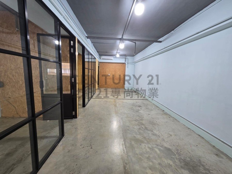 KAI FUK IND CTR Kowloon Bay L C183702 For Buy