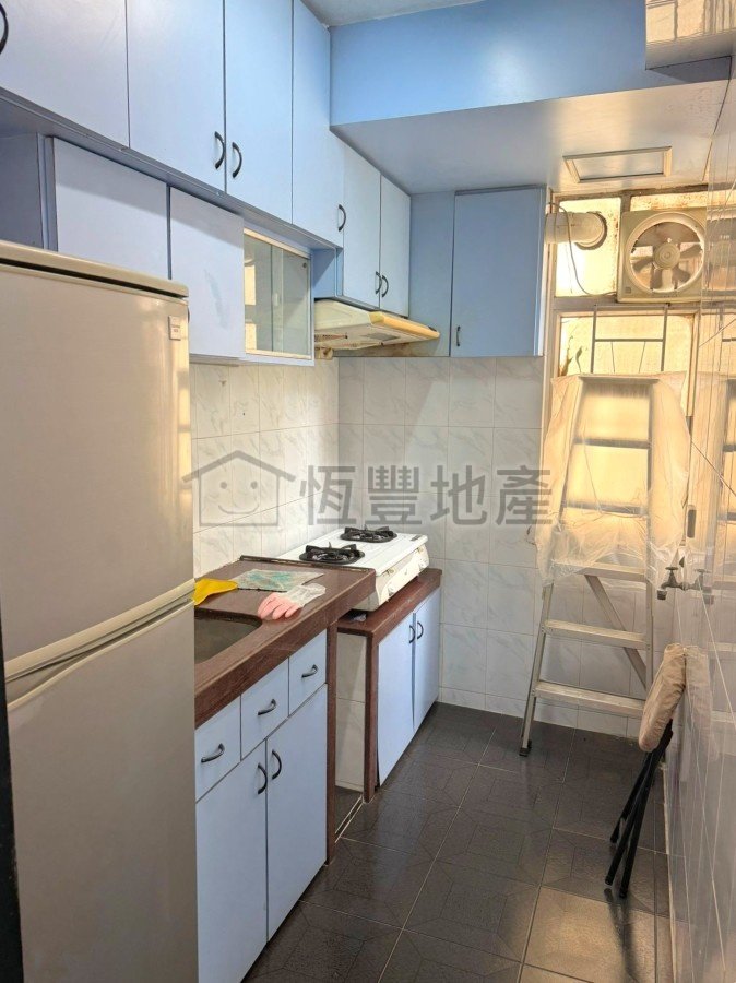 KOWAY COURT BLK 02 Chai Wan M E024547 For Buy