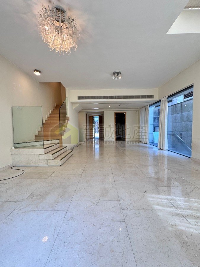 AVIGNON ARLES ST Tuen Mun A038283 For Buy
