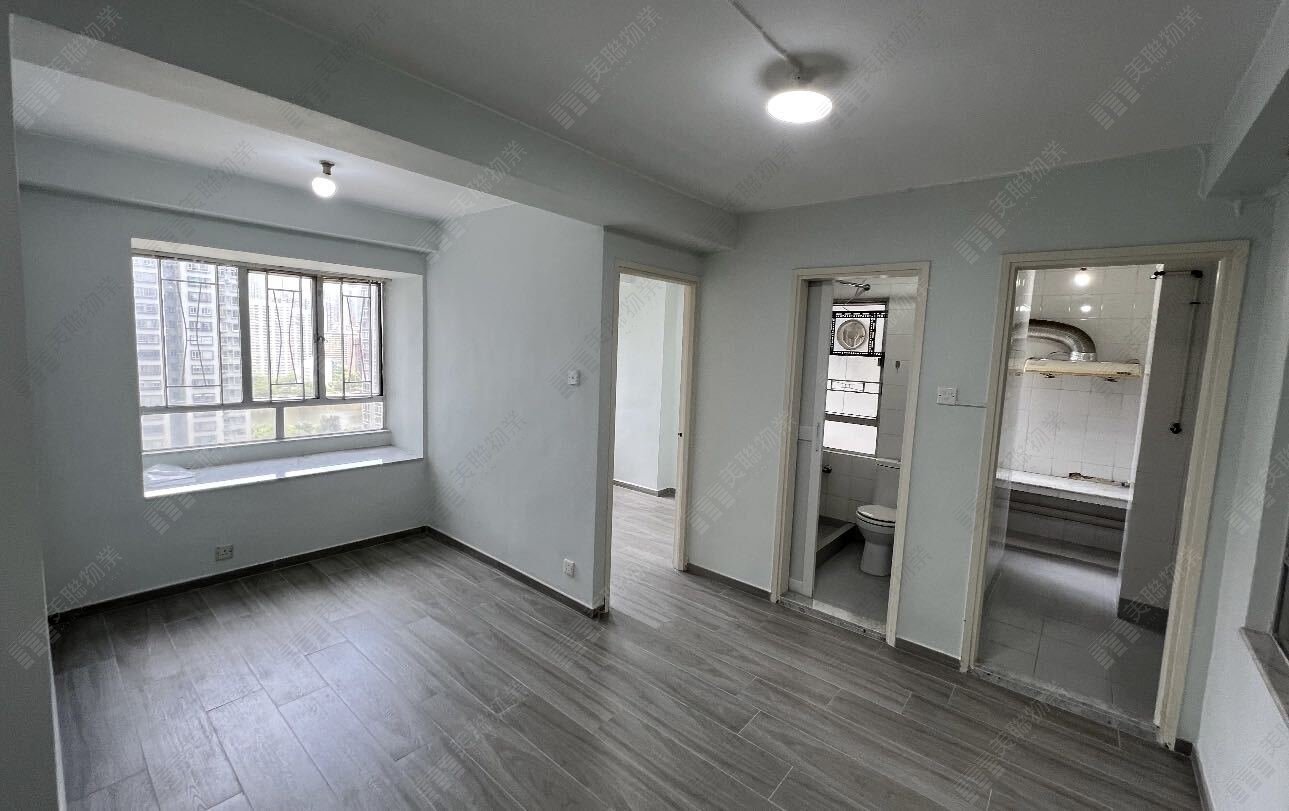 LUCKY PLAZA YU LAM COURT (A2) Shatin M 1755260 For Buy