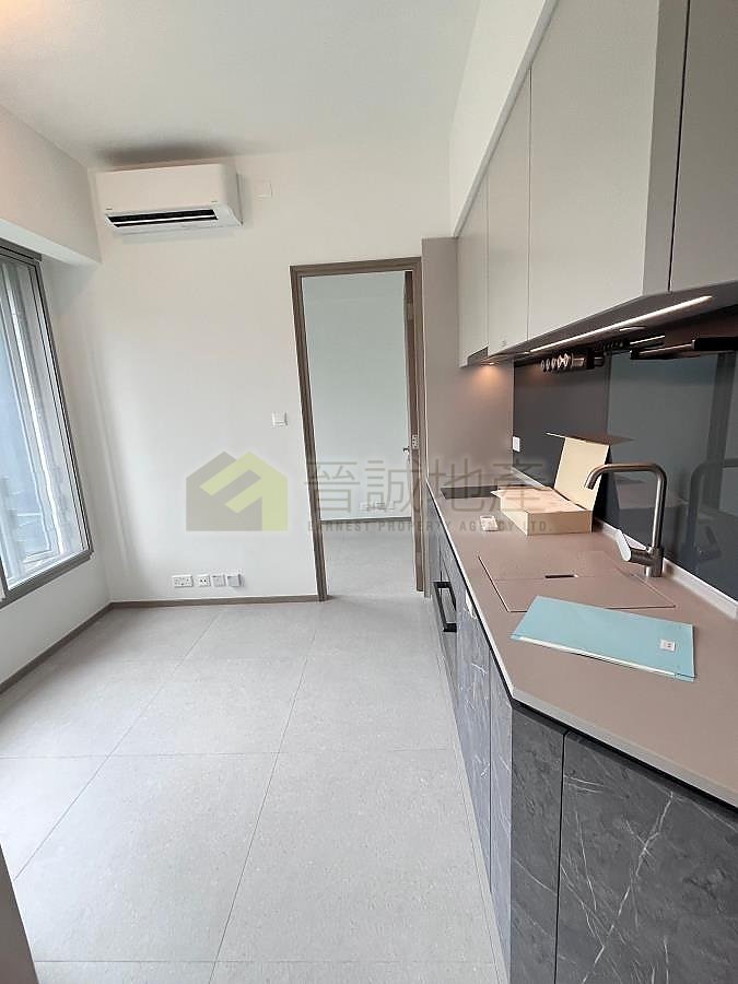 GRAND JETE Tuen Mun M A069459 For Buy