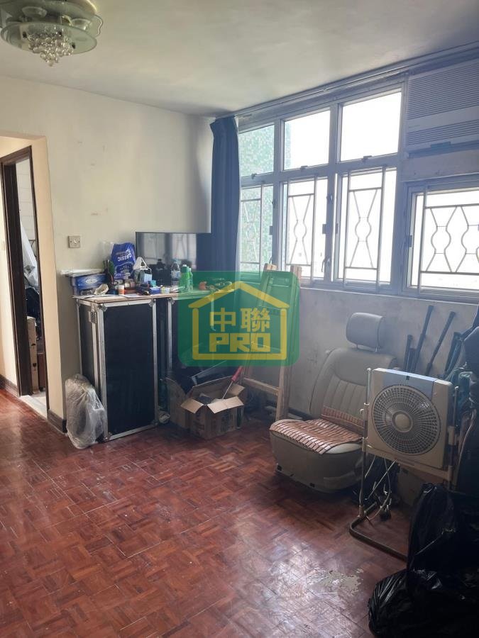 SADDLE RIDGE GDN  Ma On Shan H T180560 For Buy