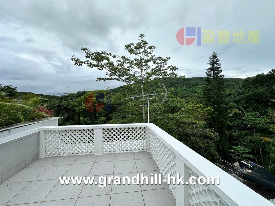 SAI KUNG SMALL WHOLE BLOCK Sai Kung 021318 For Buy