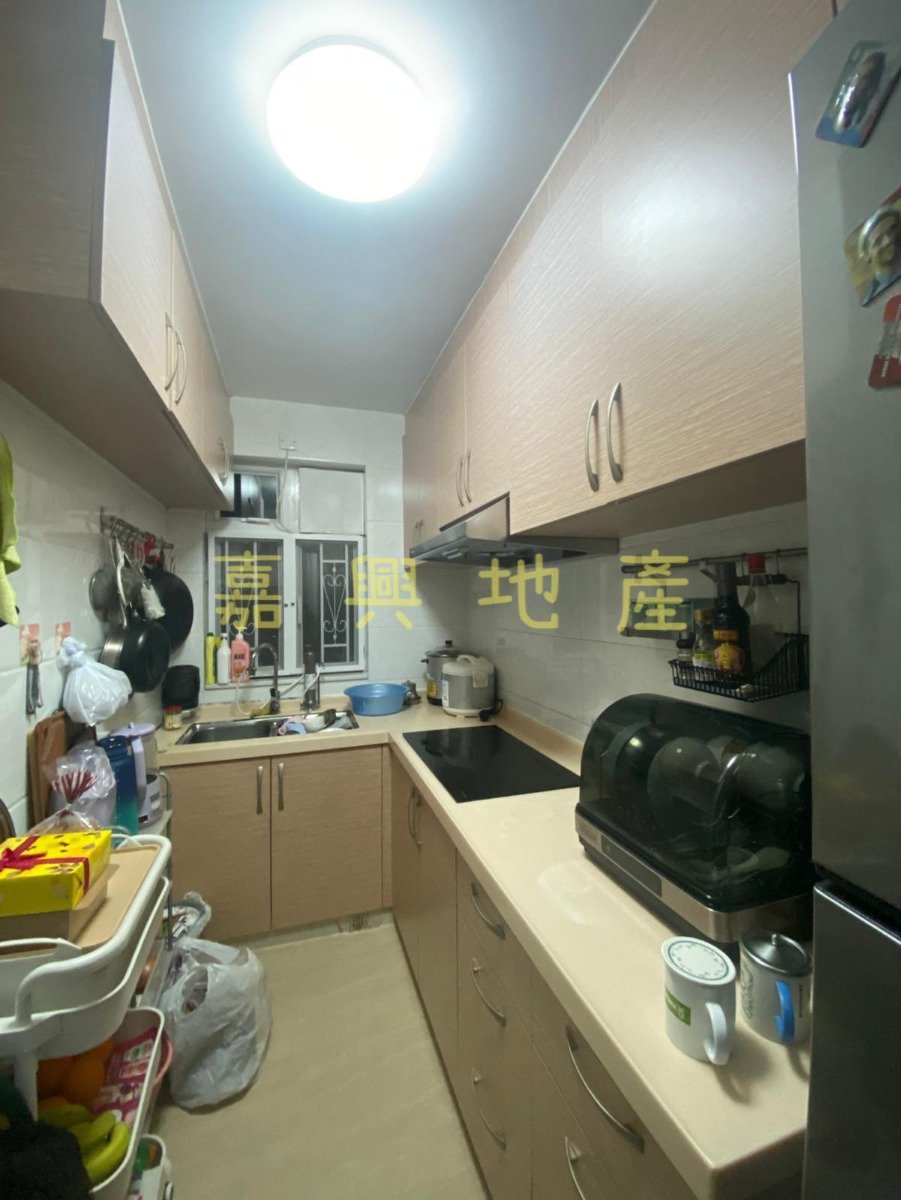 WONG YI AU TSUEN