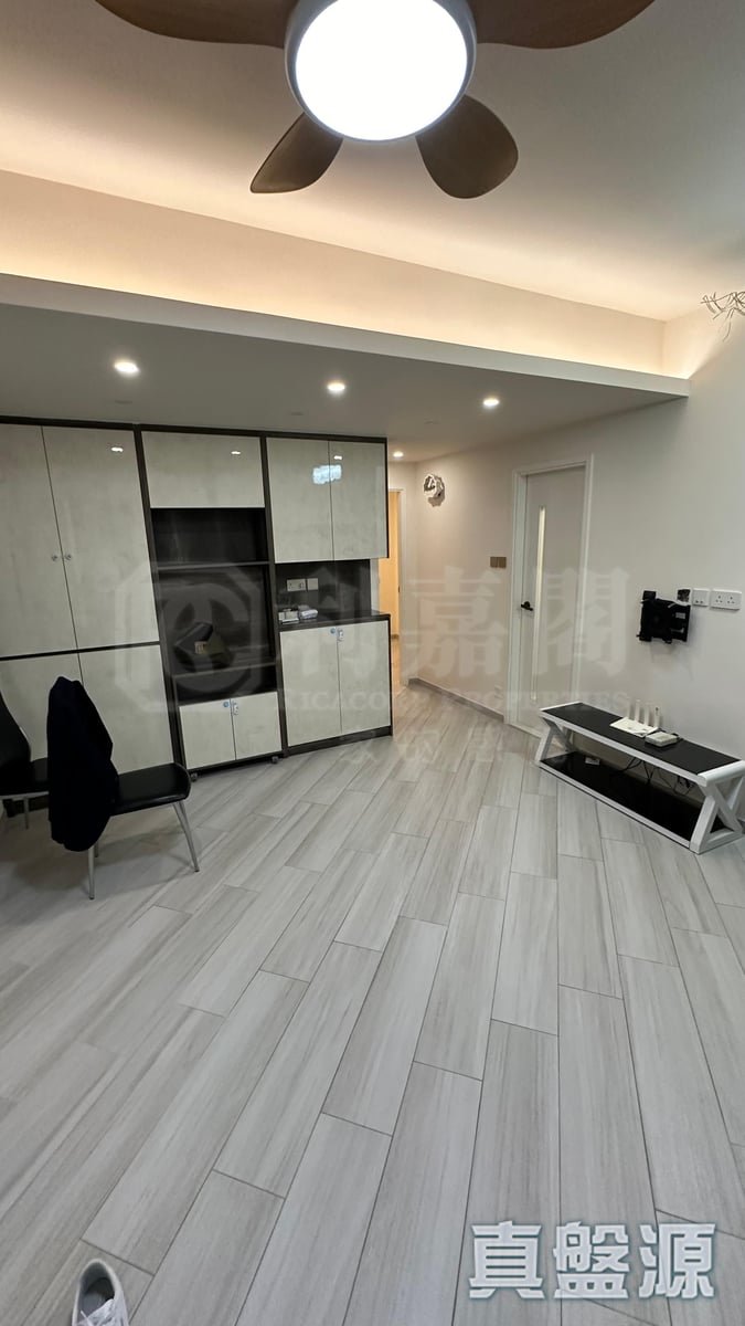 PRAT MAN Tsim Sha Tsui H 1668684 For Buy